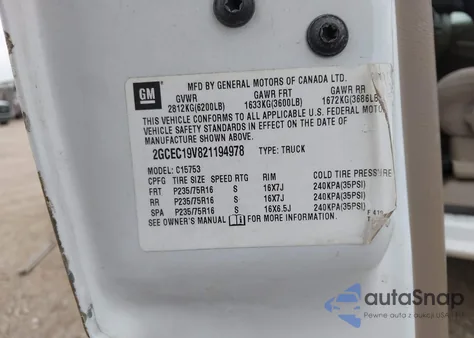 2002 Chevrolet Silverado 1500 Ls z USA, uszkodzony, nr VIN 2GCEC19V821194978